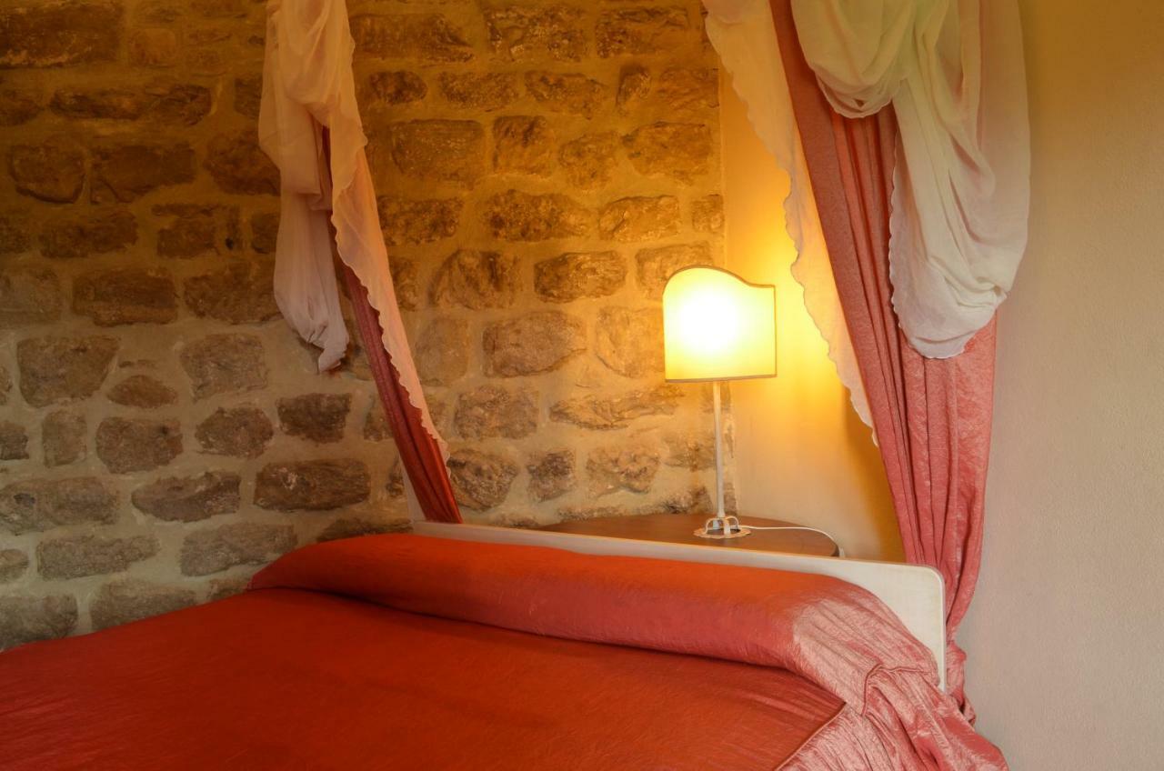 Il Cardo Resort アンギアーリ エクステリア 写真